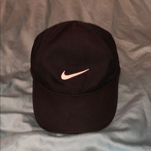 Nike Featherlight Hat
